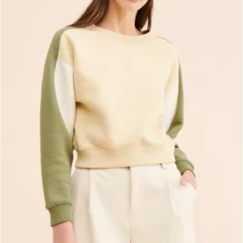 NWT Anthropologie Two-Tone Crew Neck pullover